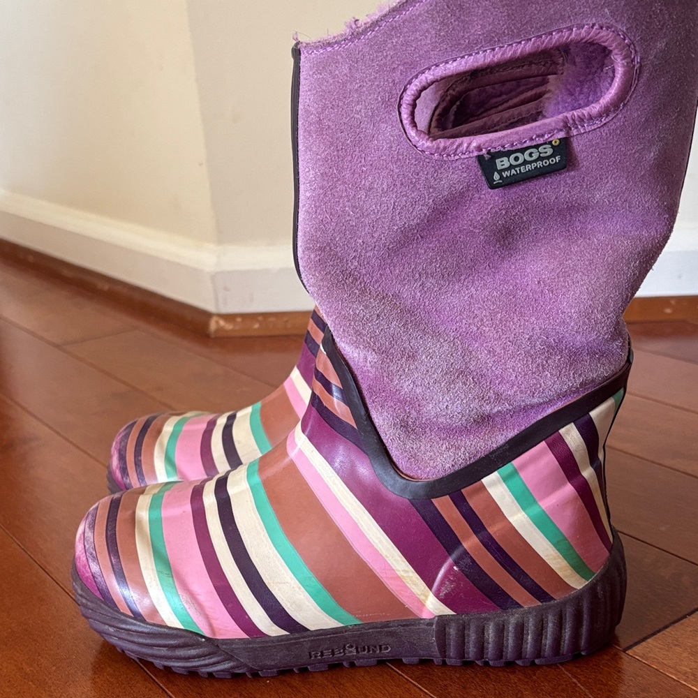 Bogs Kids Purple and Multicolor Striped snow boots/rainboots